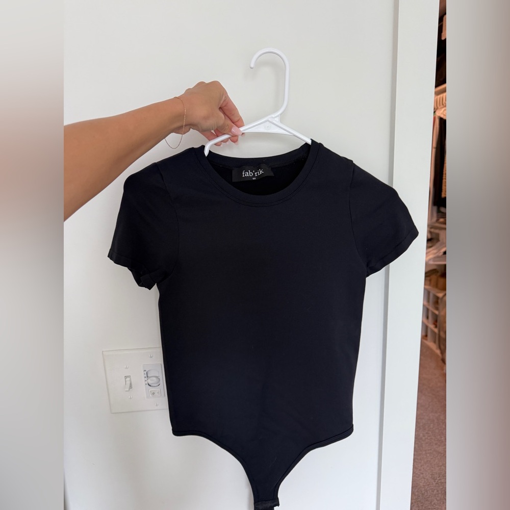 Fab'rik Classic Black Short Sleeve Bodysuit